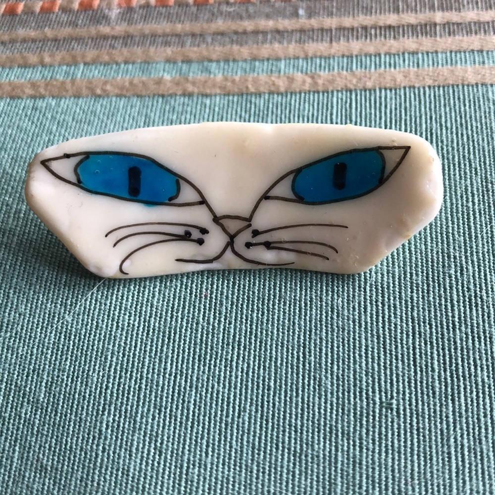 Handcrafted petite CAT pin